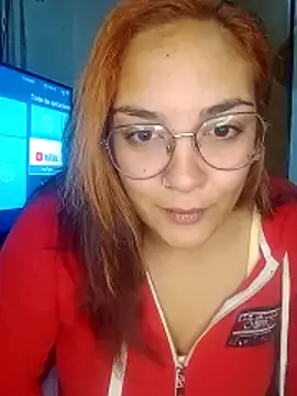 kuramaqueen online show from May 26, 2026, 2:40 am