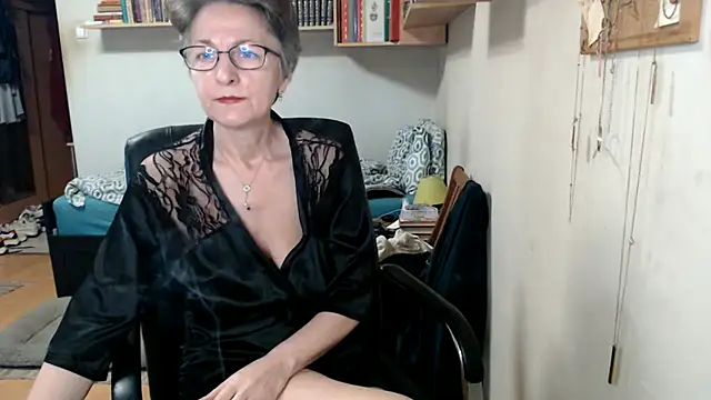 katemodel online show from September 19, 2025, 6:48 am