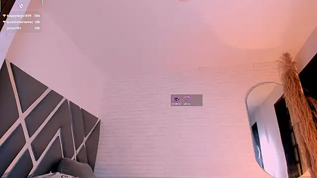 Zoe dream  online show from February 8, 2026, 8:34 pm