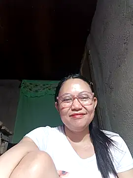 hotpinay 45 online show from March 8, 2026, 3:32 am