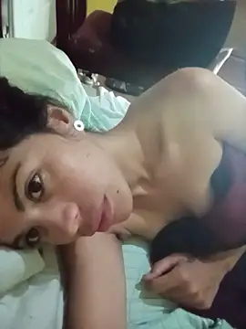 Snapshot of Lilijms97_ chatting on June 14, 2026, 3:58 pm Lilijms97 online show from June 14, 2026, 3:58 pm