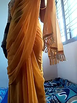 Snapshot of Kavya_KannadaTamil chatting on February 8, 2026, 5:11 am Kavya KannadaTamil online show from February 8, 2026, 5:11 am