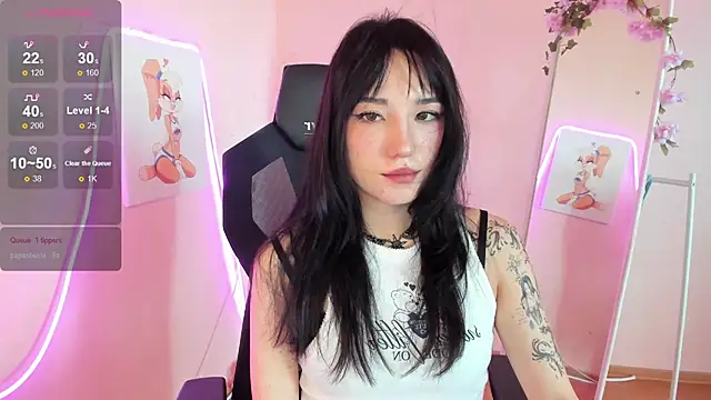 Snapshot of AliceeinWonderlanddd chatting on July 7, 2026, 7:09 am AliceeinWonderlanddd online show from July 7, 2026, 7:09 am