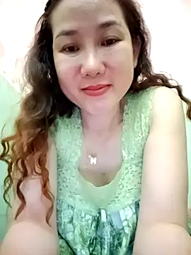 Ana-love2026 online show from April 19, 2026, 1:54 pm