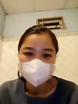 Daisy-lusia2026 online show from April 19, 2026, 10:12 pm