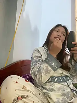 Emxinhka1 online show from April 9, 2026, 11:54 pm