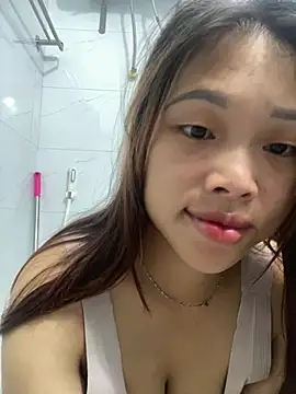 Emxinhka1 online show from June 16, 2026, 11:51 pm