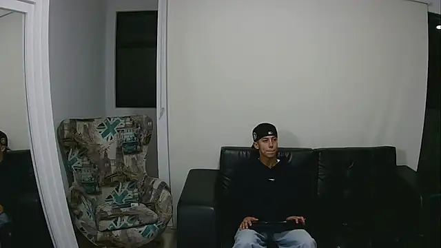 Snapshot of Matt_Jonnes chatting on February 7, 2026, 3:32 am Matt Jonnes online show from February 7, 2026, 3:32 am