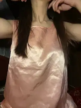 Snapshot of uyensexy chatting on February 16, 2026, 4:47 pm uyensexy online show from February 16, 2026, 4:47 pm