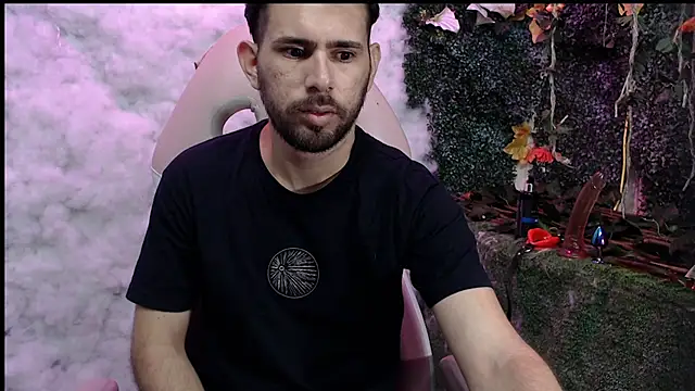 Snapshot of dany_ray chatting on February 7, 2026, 11:36 am dany ray online show from February 7, 2026, 11:36 am