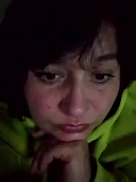 Snapshot of sara222619 chatting on February 1, 2026, 4:27 pm sara222619 online show from February 1, 2026, 4:27 pm