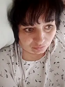 Snapshot of sara222619 chatting on April 15, 2026, 12:45 pm sara222619 online show from April 15, 2026, 12:45 pm