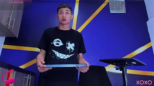 Snapshot of Matheus_Ic chatting on February 1, 2026, 4:05 pm Matheus Ic online show from February 1, 2026, 4:05 pm