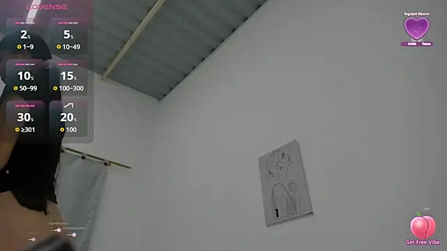 Snapshot of velvetluna_ chatting on February 5, 2026, 11:04 am velvetluna online show from February 5, 2026, 11:04 am