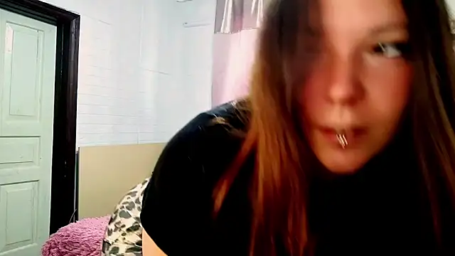 NotYourDoll online show from May 19, 2026, 6:31 am