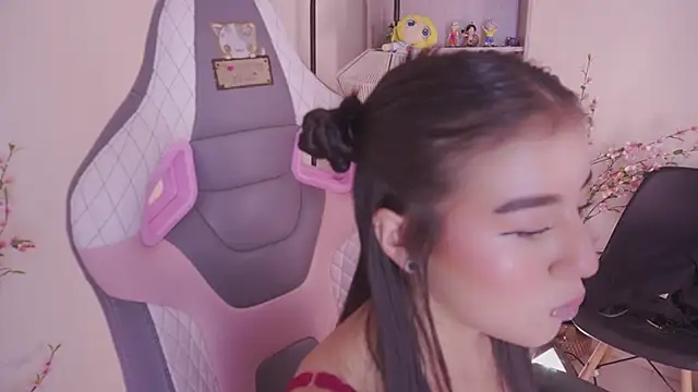 Snapshot of mavi_boo chatting on February 19, 2026, 9:55 pm mavi boo online show from February 19, 2026, 9:55 pm