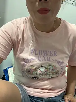 Baby-lovely69 online show from March 31, 2026, 4:35 am