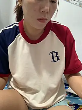 Baby-lovely69 online show from April 22, 2026, 11:17 pm