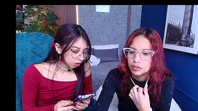 Snapshot of saphire_ chatting on February 23, 2026, 12:57 pm saphire online show from February 23, 2026, 12:57 pm