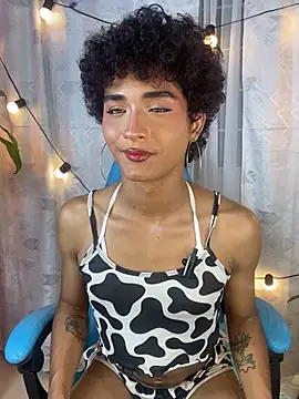 Snapshot of Kaliope_baby chatting on April 26, 2026, 5:16 am Kaliope baby online show from April 26, 2026, 5:16 am