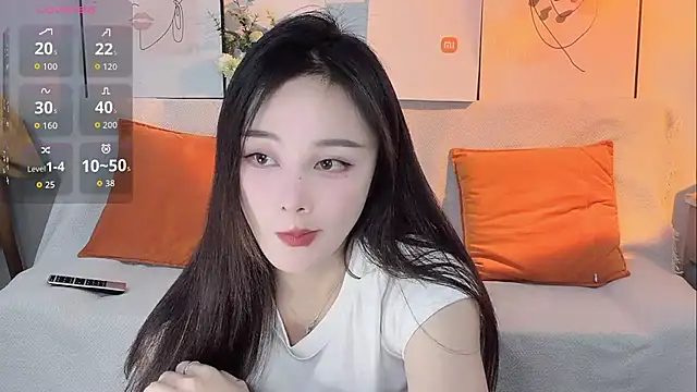 Lisa-295188 online show from April 19, 2026, 11:20 am