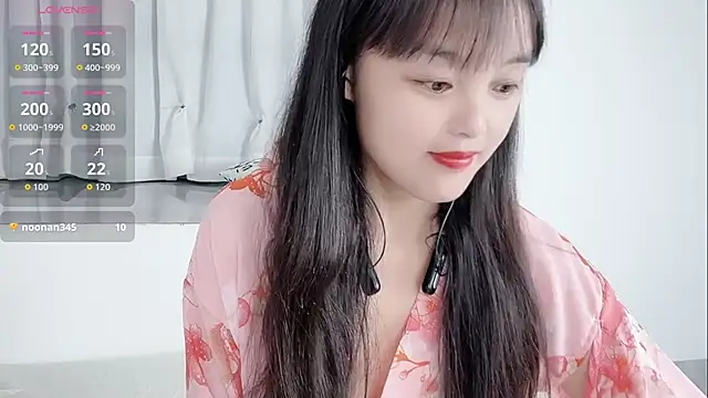 xianxian-baby online show from April 30, 2026, 6:36 pm