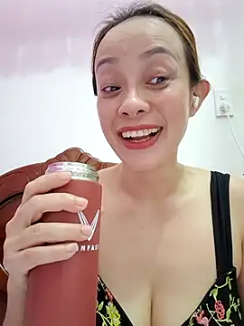 Baby-bigboobs2026 online show from April 8, 2026, 4:01 am