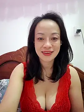 Snapshot of Baby-bigboobs2026 chatting on April 29, 2026, 9:32 pm Baby-bigboobs2026 online show from April 29, 2026, 9:32 pm