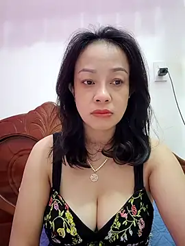 Snapshot of Baby-bigboobs2026 chatting on May 4, 2026, 8:38 pm Baby-bigboobs2026 online show from May 4, 2026, 8:38 pm