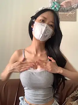 ShouSushi online show from April 9, 2026, 6:52 am