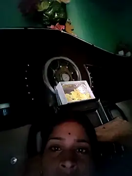 Snapshot of bhavna_pandit chatting on February 16, 2026, 8:10 am bhavna pandit online show from February 16, 2026, 8:10 am