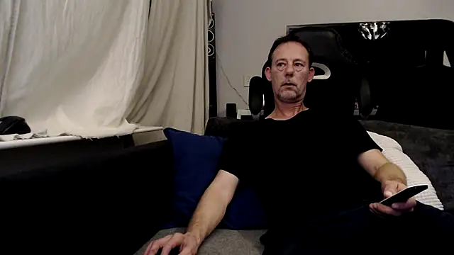 Snapshot of Sexy_Ass_Mike chatting on February 18, 2026, 9:33 pm Sexy Ass Mike online show from February 18, 2026, 9:33 pm