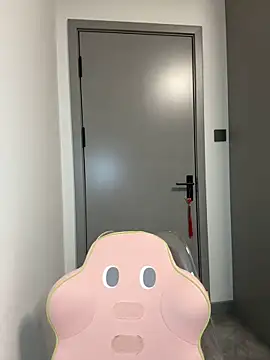 liubaobao666 online show from April 9, 2026, 4:56 pm