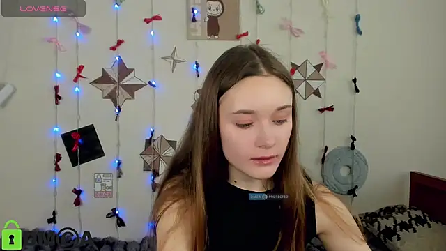 Snapshot of Elina_X chatting on June 30, 2026, 1:56 pm Elina X online show from June 30, 2026, 1:56 pm