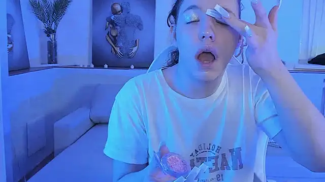 Madison dolly online show from March 3, 2026, 2:07 am