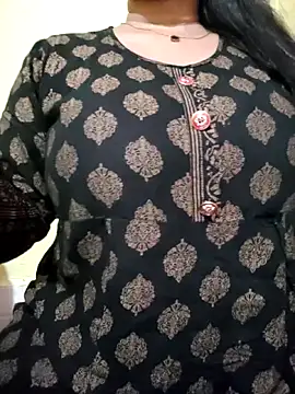 PARI51 online show from February 23, 2026, 8:39 pm