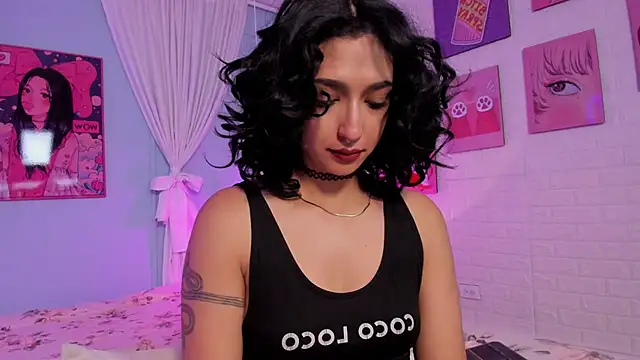 Snapshot of Cleo_Foxx chatting on April 23, 2026, 12:29 pm Cleo Foxx online show from April 23, 2026, 12:29 pm