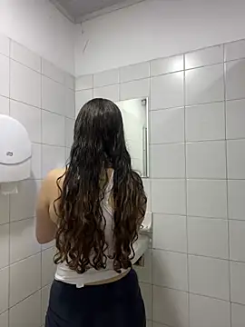 Snapshot of Annie_bonnie_ chatting on February 22, 2026, 11:42 am Annie bonnie online show from February 22, 2026, 11:42 am