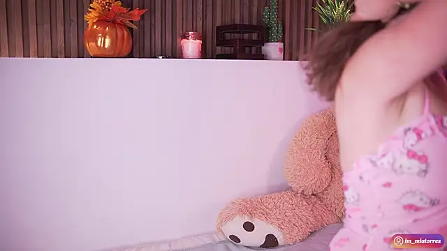 MiaTorres4 online show from July 26, 2026, 2:24 pm