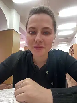 AsynaYuuki online show from March 4, 2026, 12:22 pm