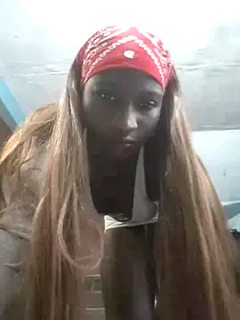 natalia-2302 online show from June 6, 2026, 10:25 pm
