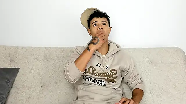 Snapshot of _Alex_Colton chatting on February 23, 2026, 11:24 pm Alex Colton online show from February 23, 2026, 11:24 pm