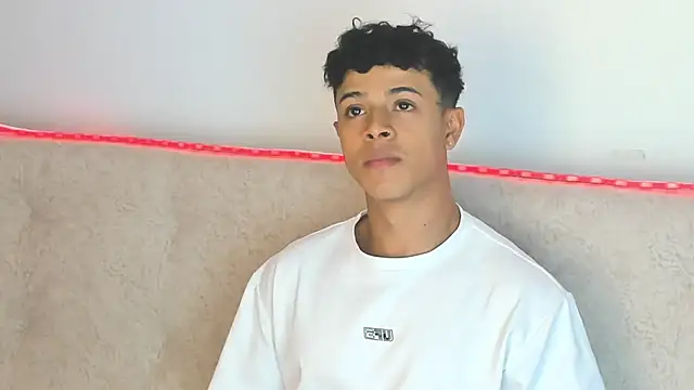 Snapshot of _Alex_Colton chatting on February 26, 2026, 10:09 pm Alex Colton online show from February 26, 2026, 10:09 pm