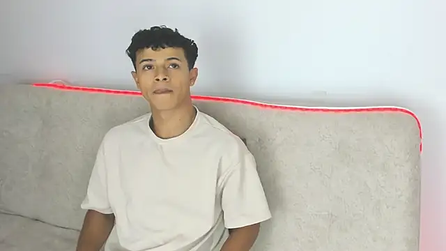 Snapshot of _Alex_Colton chatting on March 14, 2026, 10:04 pm Alex Colton online show from March 14, 2026, 10:04 pm