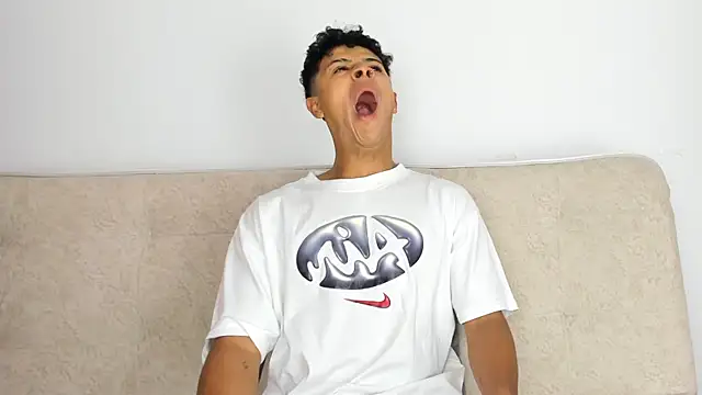 Snapshot of _Alex_Colton chatting on March 19, 2026, 10:03 pm Alex Colton online show from March 19, 2026, 10:03 pm