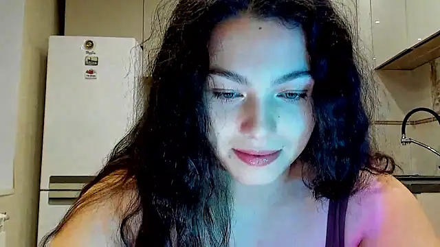 Dianasi online show from February 7, 2026, 2:32 pm