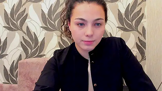 Dianasi online show from February 11, 2026, 2:22 pm