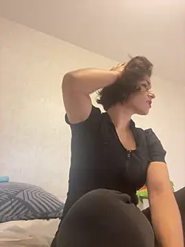 eva luz online show from March 5, 2026, 12:34 pm