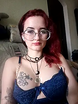 Snapshot of Persefoha chatting on February 18, 2026, 11:06 am Persefoha online show from February 18, 2026, 11:06 am