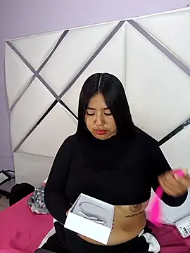 Noa Baker online show from March 7, 2026, 12:24 pm